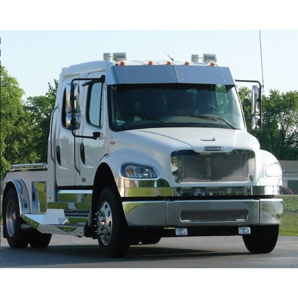 Ilc FREIGHTLINER M2-106 YEAR 2024 LOWER FRONT HOOD GRILLE TRIM Replacement Grille FRTLNR M2-106 2024 LOWER FRONT HOOD GRILLE TRIM - main