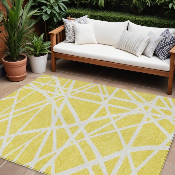 Homeroots 10' X 14' Yellow And Linen Geometric Washable Indoor Outdoor Area Rug 600503 - main