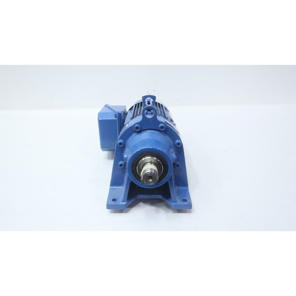 Sumitomo GEARMOTOR 40.7RPM 3/4HP 230/460V-AC 3PH CNHMS08-6105YC-43 - main