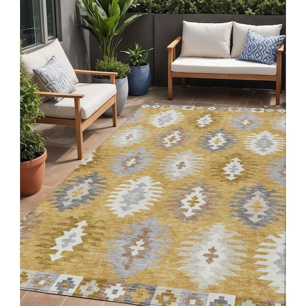 Homeroots 5' X 8' Gold Ivory And Taupe Southwestern Washable Indoor Outdoor Area Rug 615129 - main