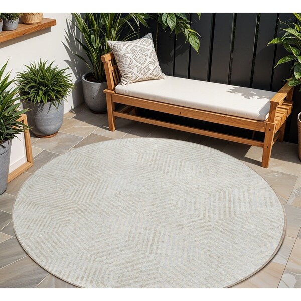 Homeroots 8' Ivory And Gray Round Geometric Washable Indoor Outdoor Area Rug 594559 - main