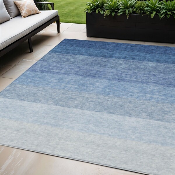 Homeroots 5' X 8' Blue And Gray Ombre Washable Indoor Outdoor Area Rug 595800 - main