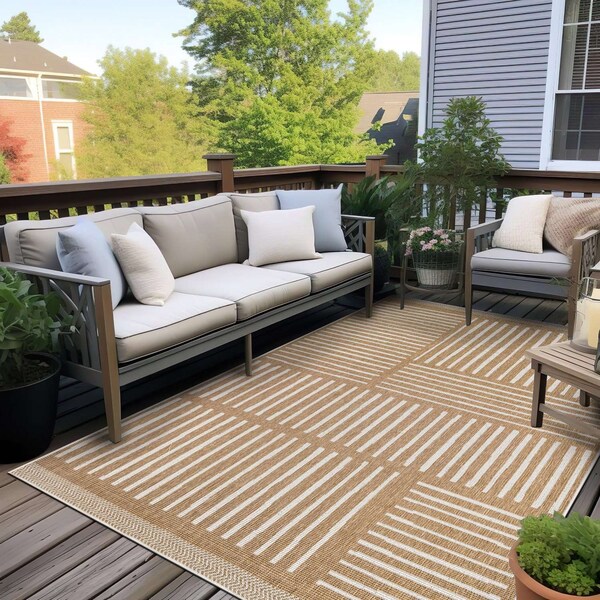 World Rug Gallery Contemporary Stripe Weather Resistant Reversible Indoor/Outdoor Rug 5 ft x 7 ft Natural WR113NATURAL5X7 - main