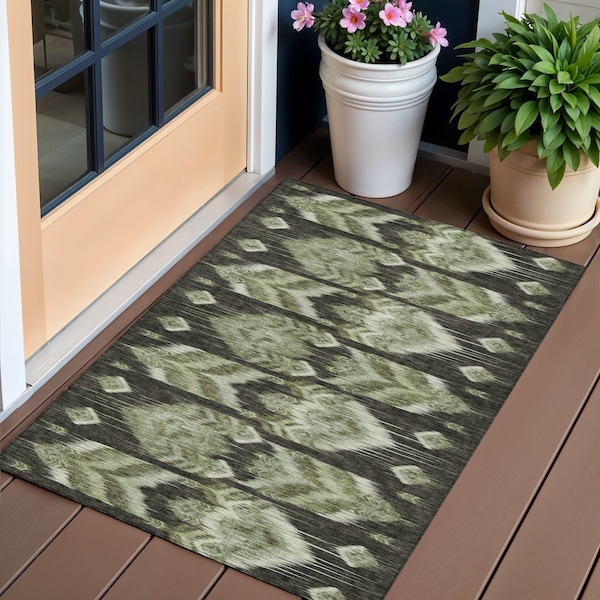 Homeroots 3' X 5' Olive Green And Artichoke Green Southwestern Washable Indoor Outdoor Area Rug 587818 - main