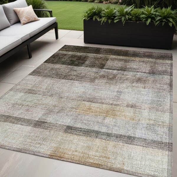 Homeroots 5' X 8' Brown Ombre Washable Non Skid Indoor Outdoor Area Rug 563632 - main