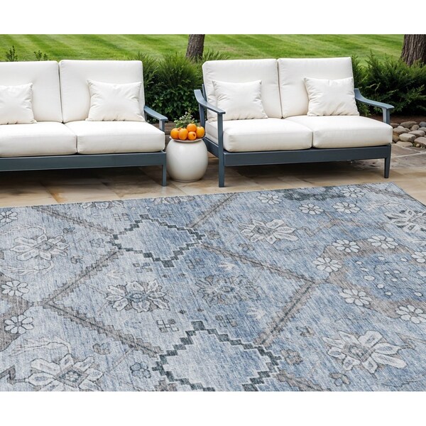 Homeroots 8' X 10' Sky Blue And Denim Blue Floral Washable Indoor Outdoor Area Rug 588867 - main