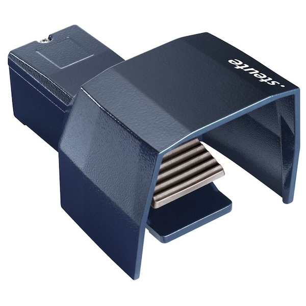 .Steute GFS 1O/1S RE - Foot Switch with 1NC / 1NO contacts, Maintained Action, with shroud 1048587 - main