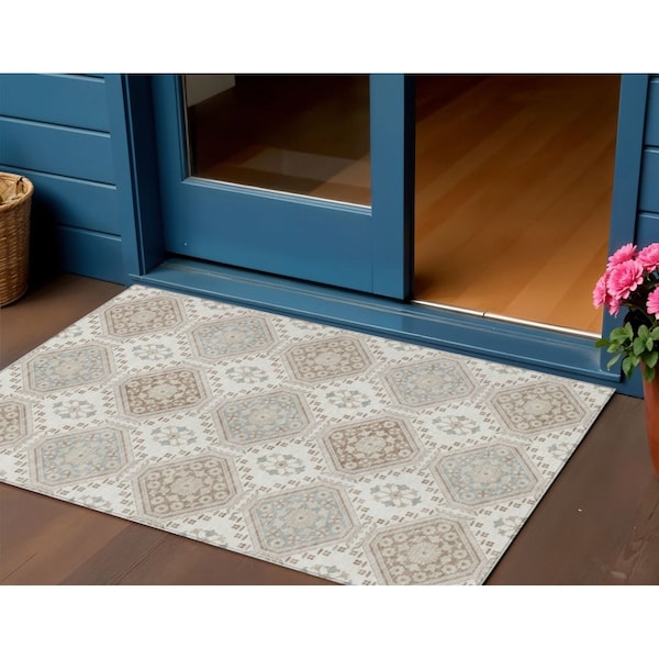 Homeroots 3' X 5' Ivory And Brown Floral Washable Indoor Outdoor Area Rug 610751 - main
