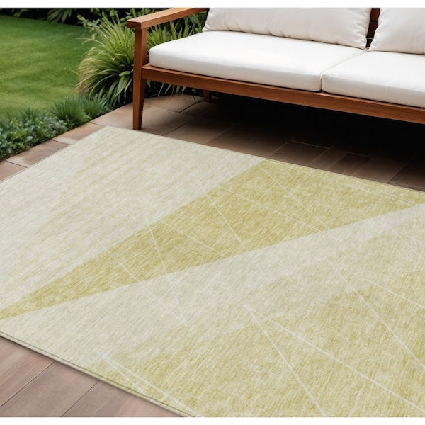 Homeroots 9' X 12' Wheat Gold And Ivory Geometric Washable Indoor Outdoor Area Rug 582504 - main