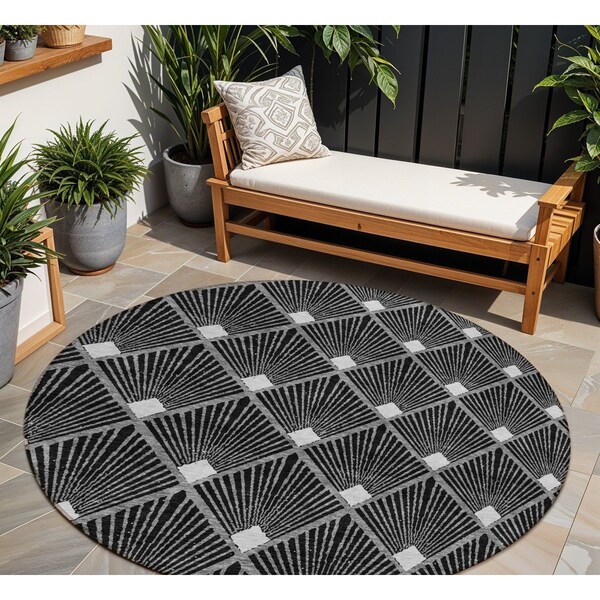 Homeroots 8' Black Gray And Ivory Round Geometric Washable Indoor Outdoor Area Rug 594685 - main
