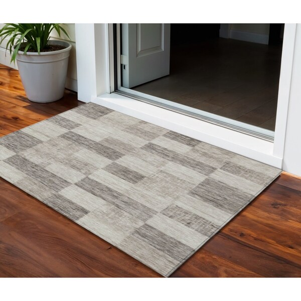 Homeroots 3' X 5' Beige And Gray Geometric Washable Indoor Outdoor Area Rug 604845 - main