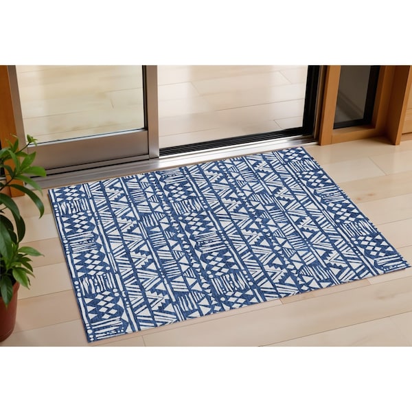 Homeroots 3' X 5' Navy Blue And Ivory Southwestern Washable Indoor Outdoor Area Rug 594178 - main
