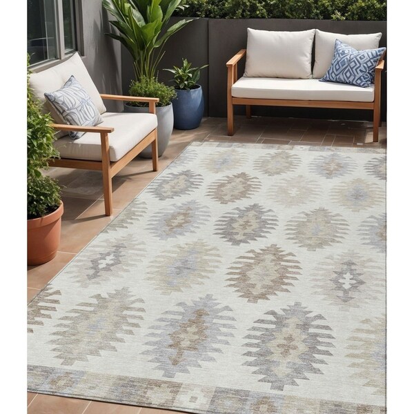 Homeroots 5' X 8' Ivory Khaki And Gray Southwestern Washable Indoor Outdoor Area Rug 615141 - main