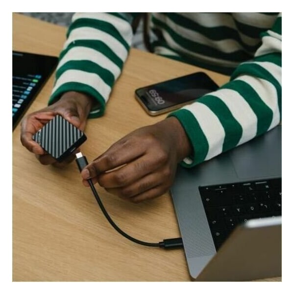 Verbatim Americas 2TB STORE N GO MINI STRIPE SSD 32036 - main