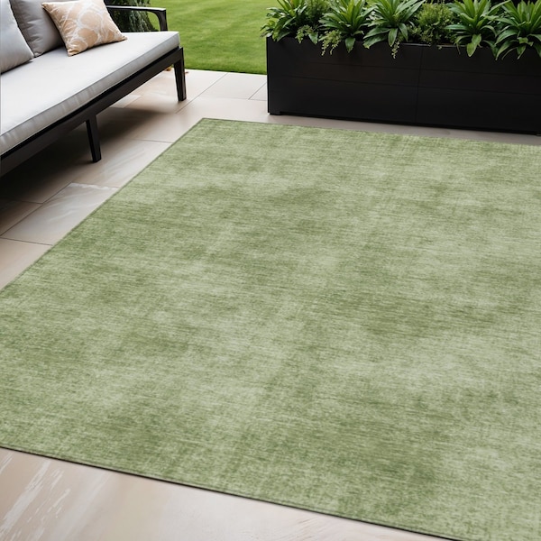 Homeroots 5' X 8' Green Washable Indoor Outdoor Area Rug 598819 - main