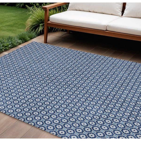 Homeroots 8' X 10' Blue And Sky Blue Floral Washable Indoor Outdoor Area Rug 610645 - main