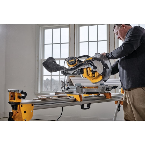 みー Dewalt 15 Amp 12 in. Electric Double-Bevel Compound Miter Saw