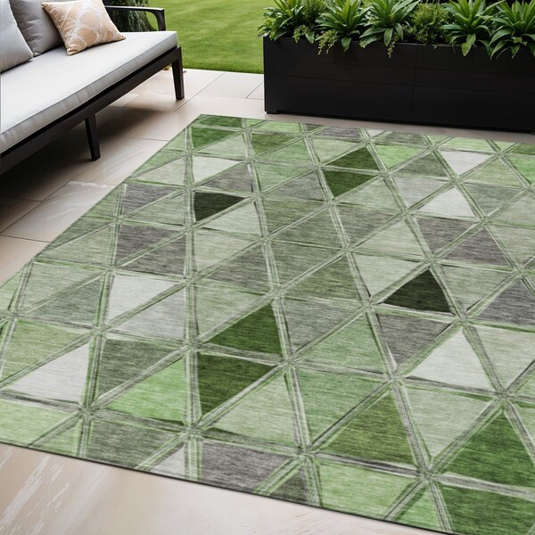 Homeroots 5' X 8' Green And Fern Green Geometric Washable Indoor Outdoor Area Rug 583011 - main