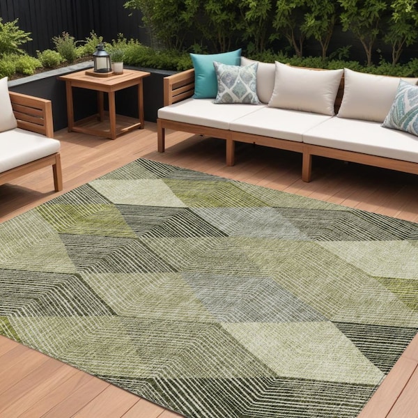 Homeroots 9' X 12' Olive Green Gray And Ivory Argyle Washable Indoor Outdoor Area Rug 613715 - main
