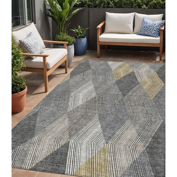 Homeroots 5' X 8' Pewter Gray And Gold Argyle Washable Indoor Outdoor Area Rug 613730 - main