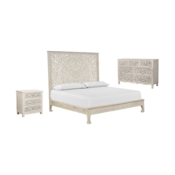 Homeroots Three Piece White Solid Wood Bedroom Set 643649 - main