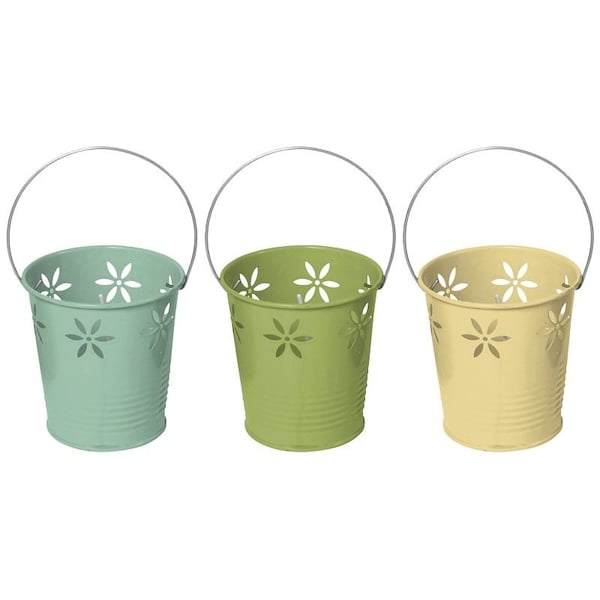 Seasonal Trends Flower Bucket Citronella Candle, Cylinder, Assorted, 18 to 20 hr Burn Time Metal Bucket Y1279 - main