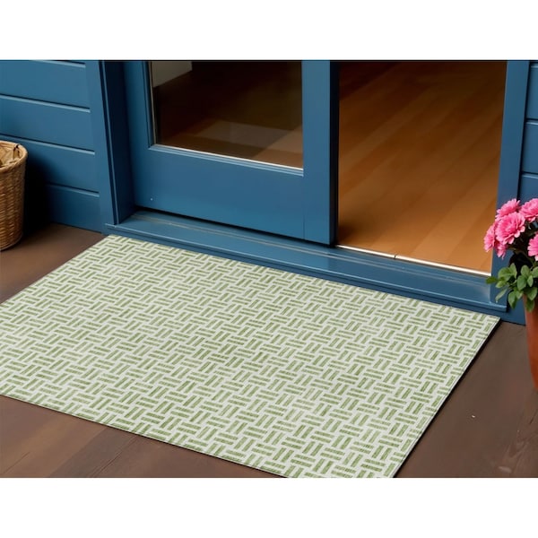Homeroots 3' X 5' Sage And Ivory Geometric Washable Indoor Outdoor Area Rug 614713 - main