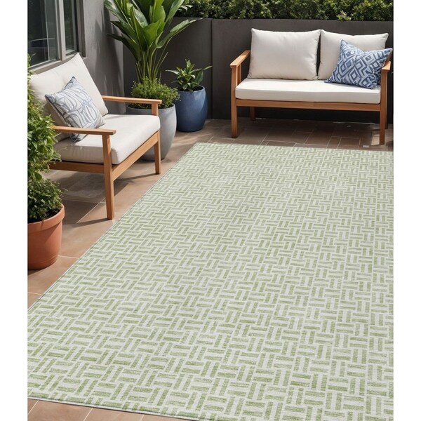 Homeroots 5' X 8' Artichoke Green And Gray Geometric Washable Indoor Outdoor Area Rug 594438 - main