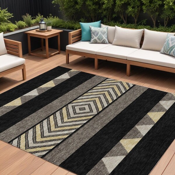 Homeroots 10' X 14' Black Ivory And Wheat Southwestern Washable Indoor Outdoor Area Rug 613890 - main
