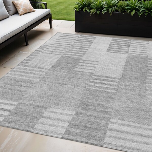 Homeroots 5' X 8' Silver Gray And Ivory Striped Washable Indoor Outdoor Area Rug 581672 - main