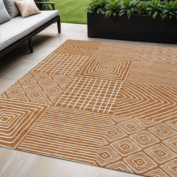 Homeroots 5' X 8' Copper And Ivory Geometric Washable Indoor Outdoor Area Rug 600775 - main
