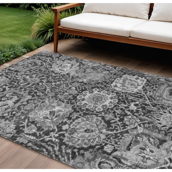 Homeroots 8' X 10' Gray And Ash Gray Damask Washable Indoor Outdoor Area Rug 609075 - main