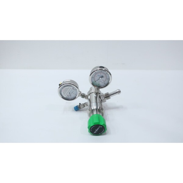 Swagelok GAS REGULATOR KCY 1FRK422A20000 CAPTL-03060-24 - main