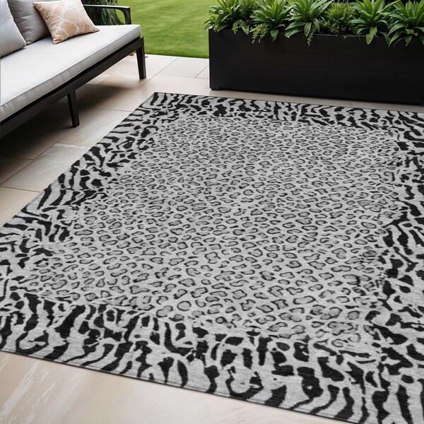 Homeroots 5' X 8' Gray Animal Print Washable Indoor Outdoor Area Rug 607651 - main