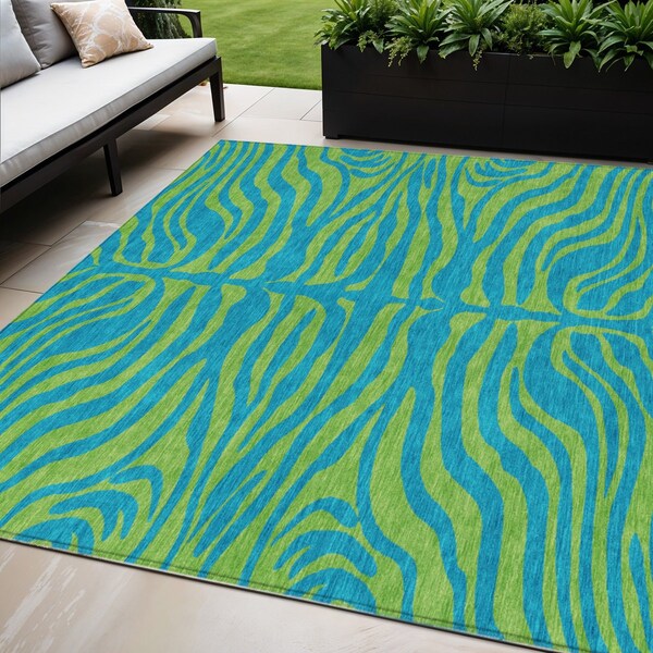 Homeroots 5' X 8' Teal Blue And Green Animal Print Washable Indoor Outdoor Area Rug 600709 - main