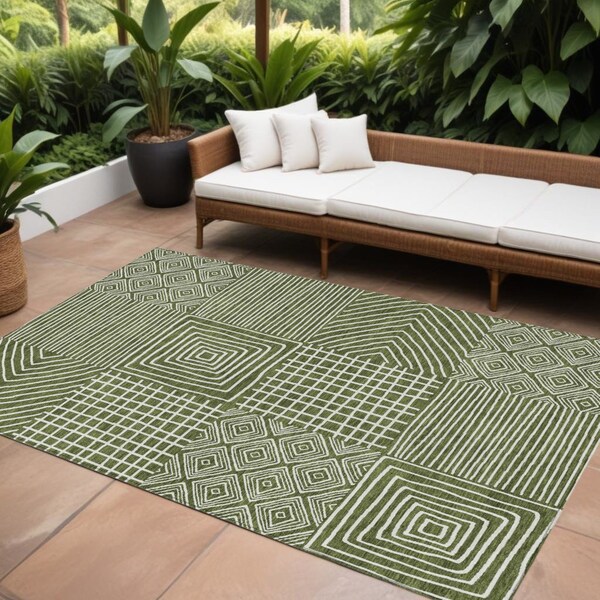 Homeroots 8' X 10' Olive Green And Ivory Geometric Washable Indoor Outdoor Area Rug 600765 - main