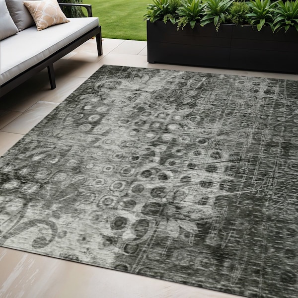 Homeroots 5' X 8' Charcoal Ikat Washable Indoor Outdoor Area Rug 576978 - main