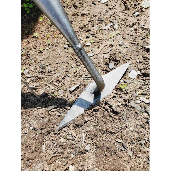 Dewitt Diamond Push Hoe Long Handle, The Ideal Long Handled Hoe for Cutting Weeds Wihtout Straining. 31-10 - main