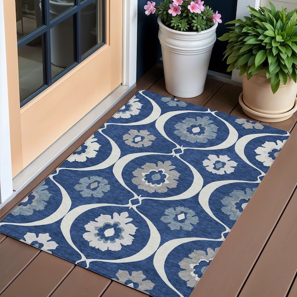Homeroots 3' X 5' Navy Blue And Ivory Medallion Washable Indoor Outdoor Area Rug 589626 - main
