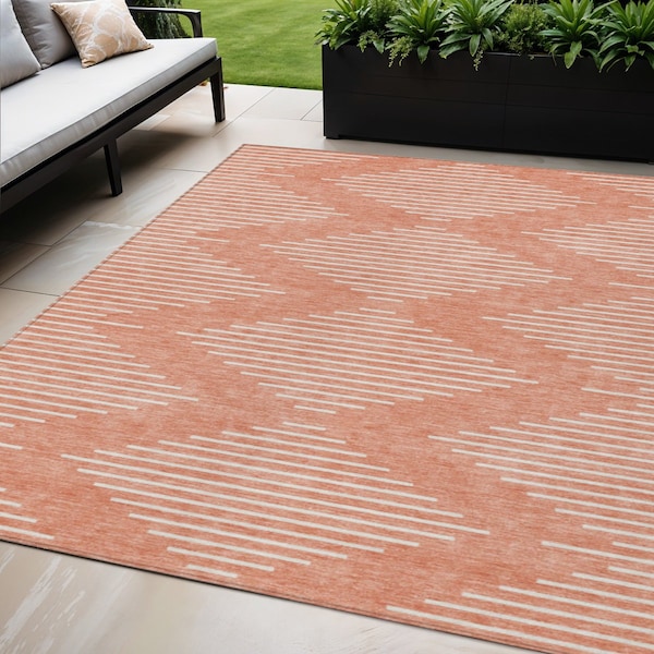 Homeroots 5' X 8' Salmon And Ivory Geometric Washable Indoor Outdoor Area Rug 598617 - main