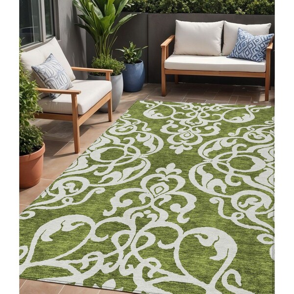 Homeroots 5' X 8' Green And Ivory Damask Washable Indoor Outdoor Area Rug 614426 - main