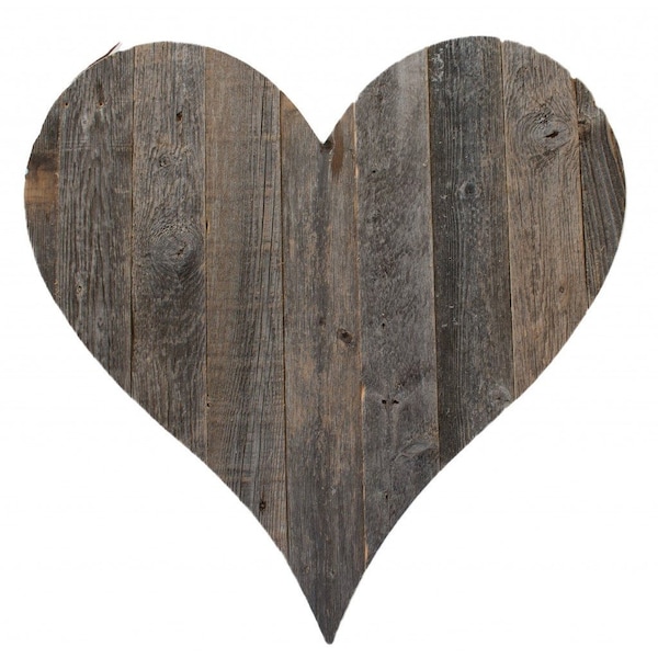 Homeroots 18" Weathered Gray Reclaimed Wood Heart Wall Decor 384903 - main