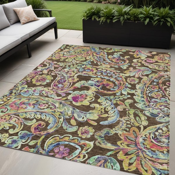 Homeroots 5' X 8' Chocolate And Artichoke Green Paisley Washable Indoor Outdoor Area Rug 588601 - main