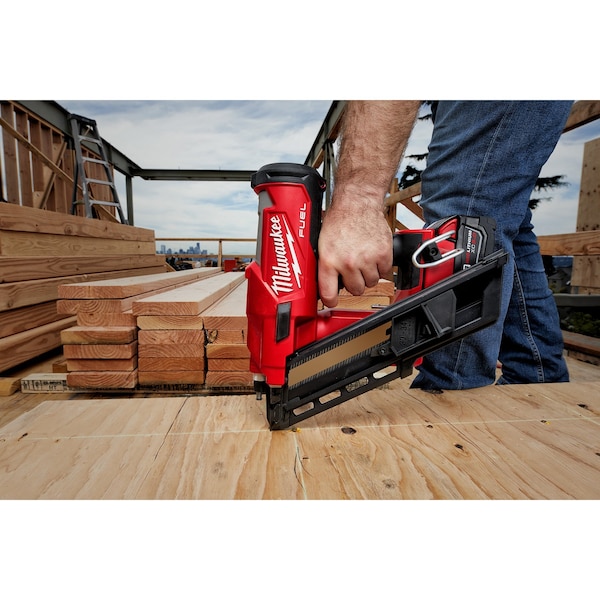 MILWAUKEE M18 FUEL™ Cordless 30 Degree Framing Nailer (2745-20) | Zoro