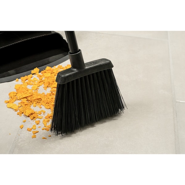 DuoSweep DuoSweepÂ® Unflagged Lobby Broom with Handle, 5 in L