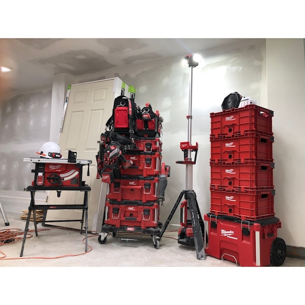 MILWAUKEE PACKOUT™ Crate (48-22-8440) | Zoro