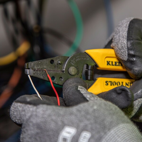 thumbnail image 2 of 7-in-1 Hand Tool For 22-30 AWG Wire – Stripper, Cutter, Crimper, Pliers, Loop Maker 2 of 12