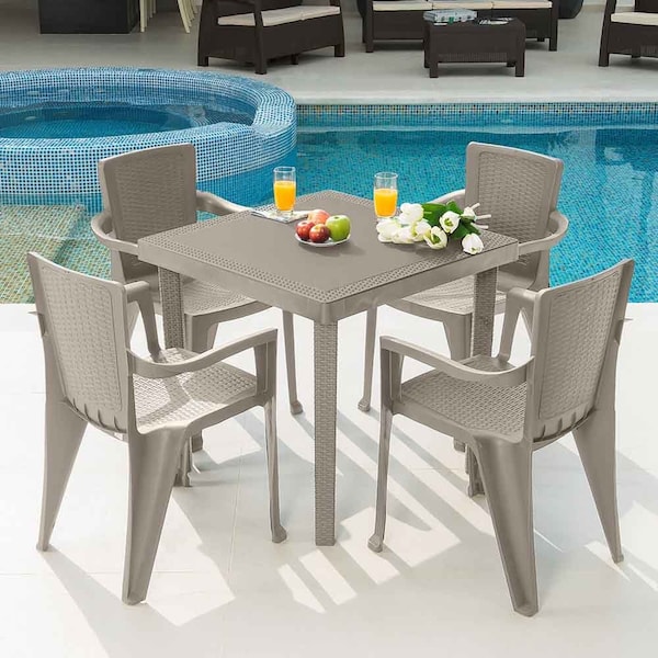 resin outdoor patio table and chairs