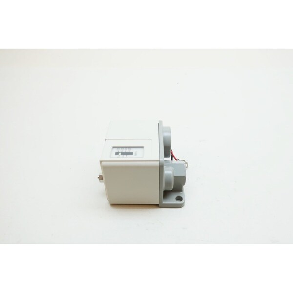 SMC VQZ225Y-5M0 Solenoid Valve – 0.1-0.7 MPA, Used But Fully Functional