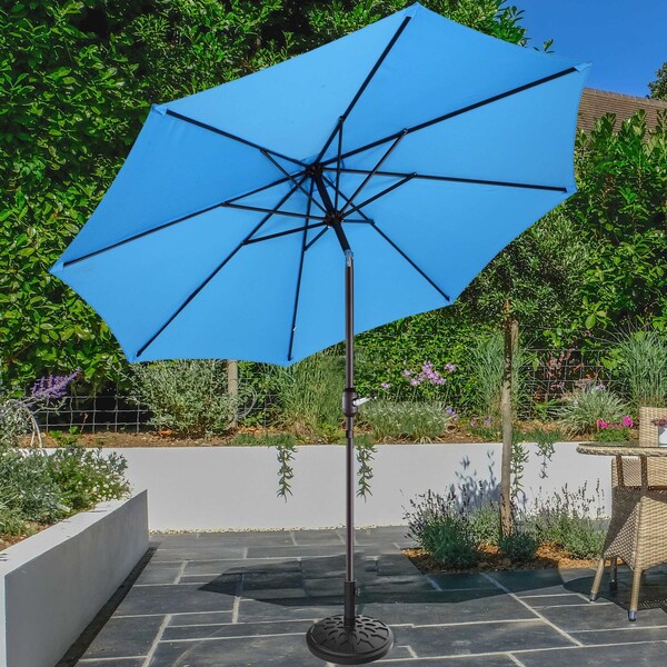 9 feet backtard patio umbrella 9-Foot Patio Umbrella with Crank Lift and Tilt, Outdoor Market Umbrella with Striped Canopy - 90.55''H x 107.87''W x 107.87''D